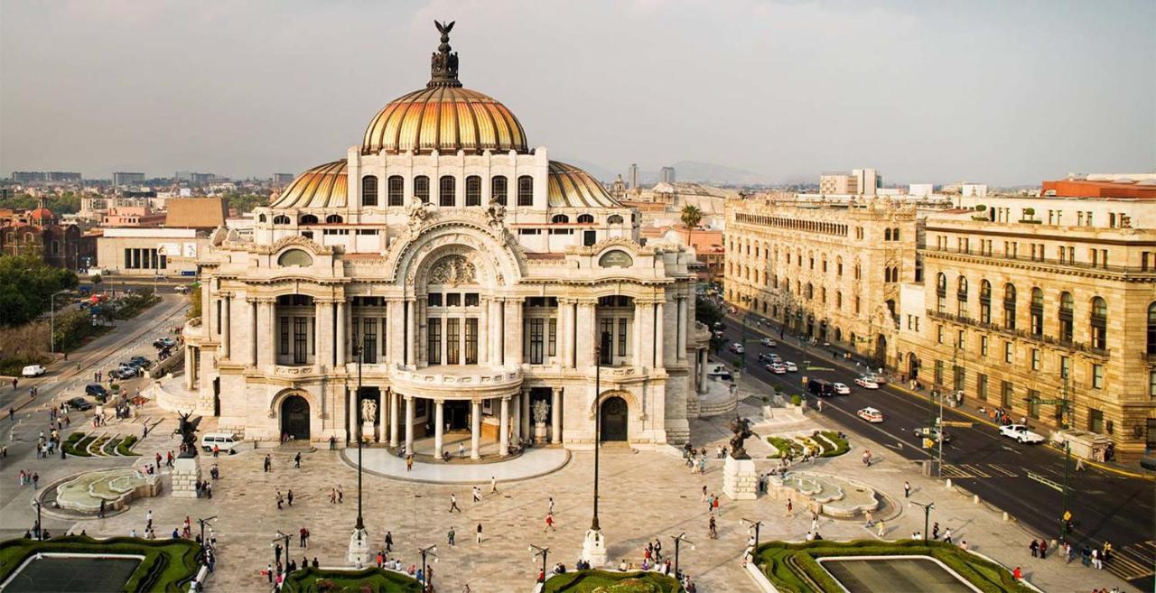 Hotel Patriotismo Mexico City Exterior photo